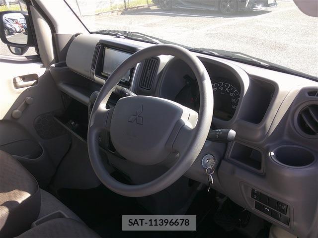 Mitsubishi MINICAB VAN 2025-03 8281220-15