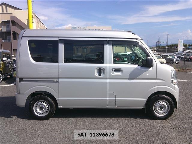 Mitsubishi MINICAB VAN 2025-03 8281220-4