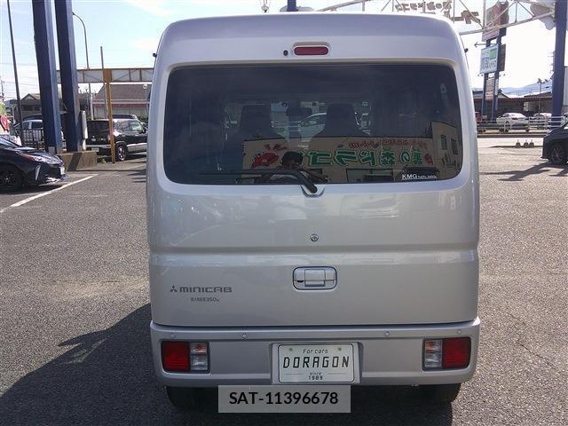 Mitsubishi MINICAB VAN 2025-03 8281220-6