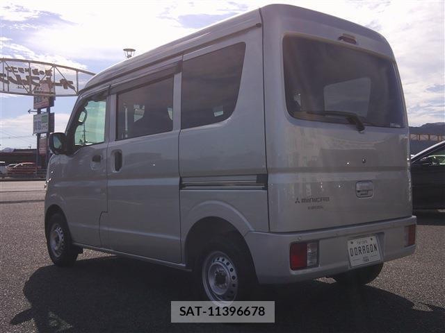 Mitsubishi MINICAB VAN 2025-03 8281220-7