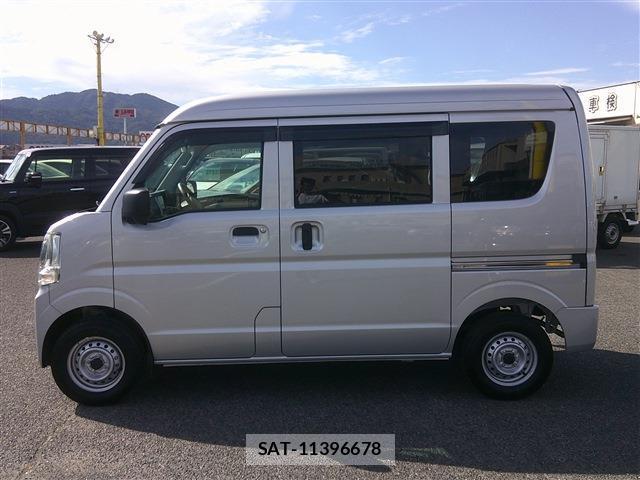 Mitsubishi MINICAB VAN 2025-03 8281220-8
