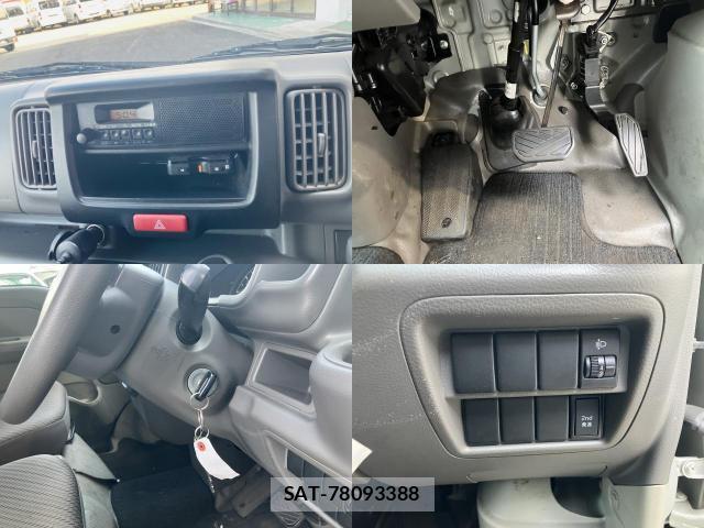 Mitsubishi MINICAB VAN 2018-05 8284089-4