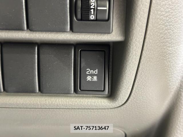 Mitsubishi MINICAB VAN 2016-04 8285871-10