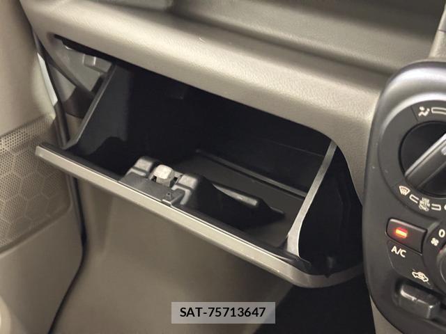 Mitsubishi MINICAB VAN 2016-04 8285871-11
