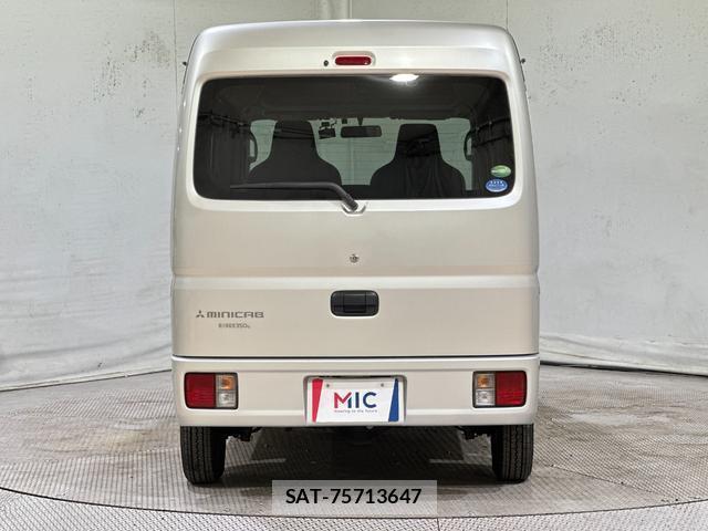 Mitsubishi MINICAB VAN 2016-04 8285871-16