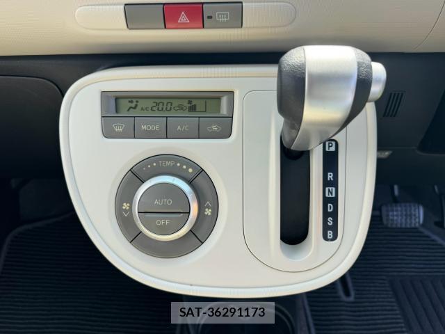 Daihatsu MIRA COCOA 2014-02 8279210-10