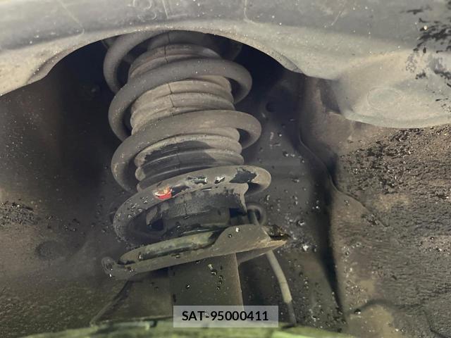 Daihatsu MIRA 2012-05 8276697-18