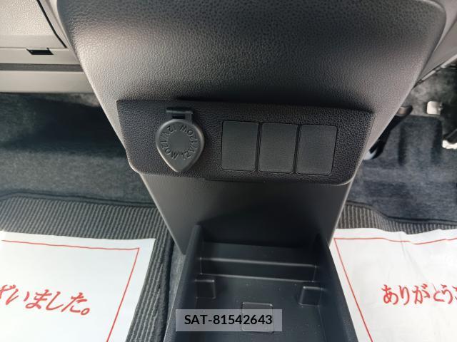 Daihatsu MIRA 2025-05 8277176-16