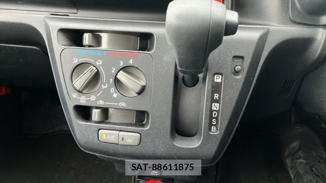 Daihatsu MIRA 2022-07 8281648-14