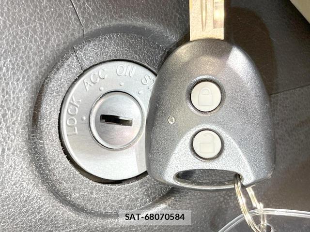Daihatsu MIRA 2015-01 8282909-4