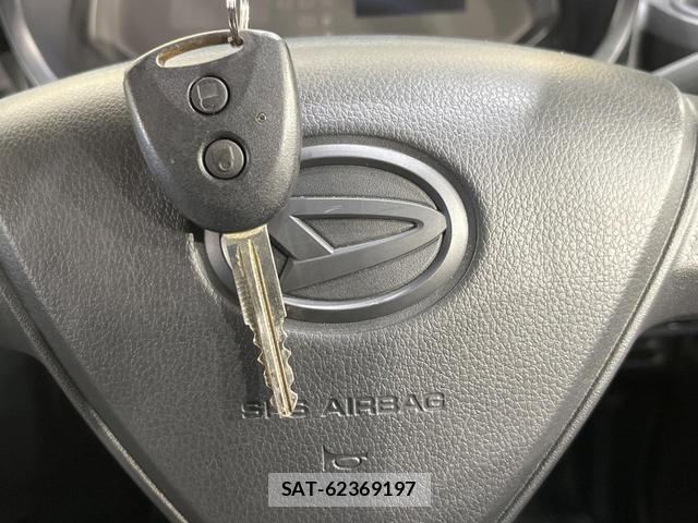 Daihatsu MIRA 2021-06 8284000-4