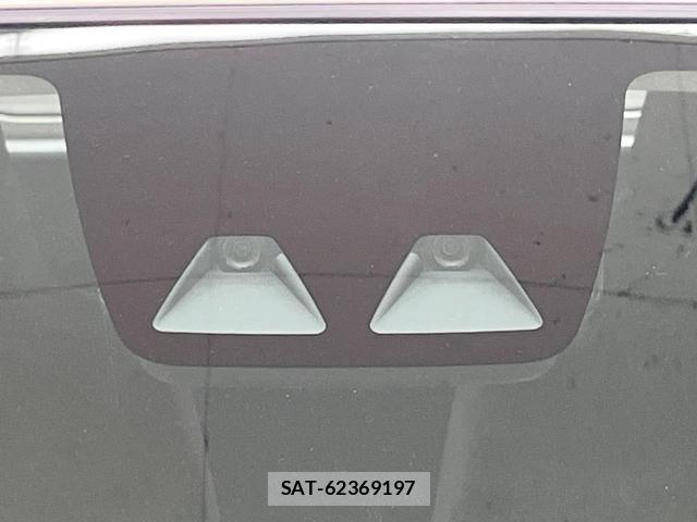 Daihatsu MIRA 2021-06 8284000-6