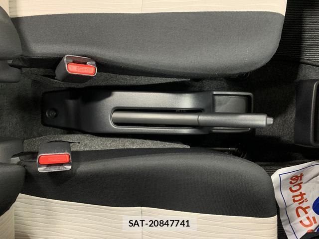 Daihatsu MIRA 2018-09 8285552-13