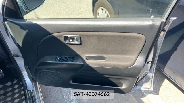 Daihatsu MIRA 2003-01 8279736-14