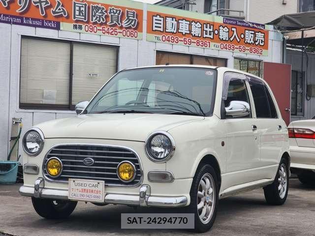 Daihatsu MIRA 2002-04 8284125-6