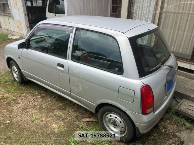 Daihatsu MIRA 1999-01 8280233-2