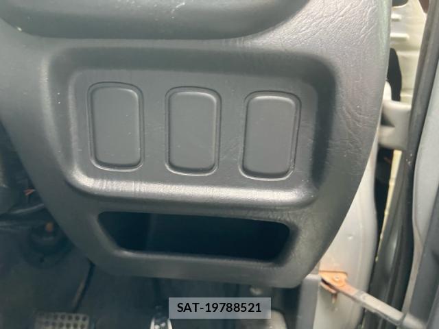 Daihatsu MIRA 1999-01 8280233-8