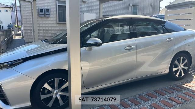 Toyota Mirai 2017-01 8280633-3