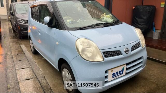 Nissan MOCO 2009-07 8281375-11
