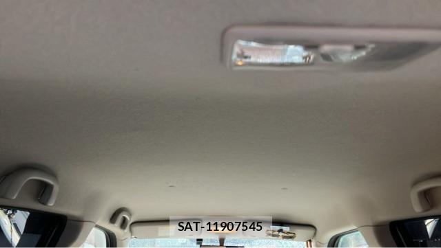 Nissan MOCO 2009-07 8281375-15