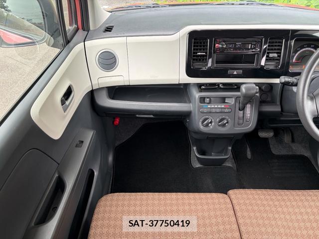 Nissan MOCO 2015-09 8284052-9