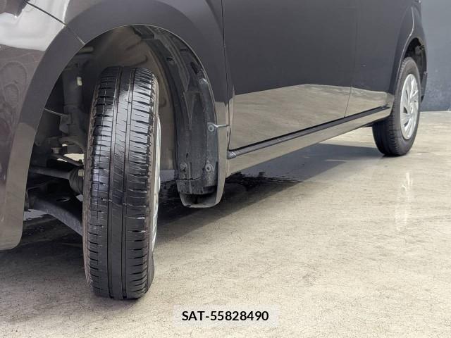 Nissan MOCO 2014-12 8284611-18