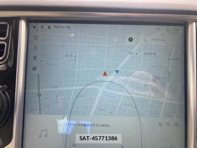 Tesla MODEL S 2015-06 8277495-14