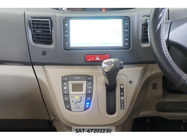 Daihatsu MOVE 2011-05 8279008-14