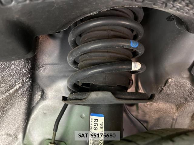 Daihatsu MOVE 2013-10 8279610-19