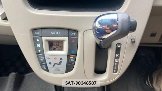 Daihatsu MOVE 2013-06 8281444-14
