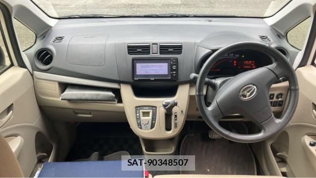 Daihatsu MOVE 2013-06 8281444-2