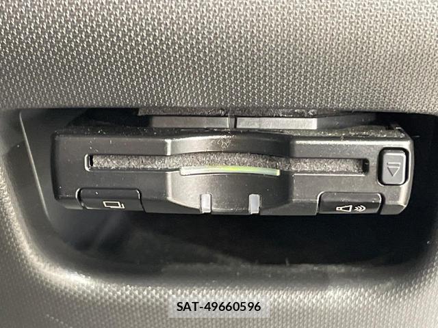 Daihatsu MOVE 2013-07 8283784-5