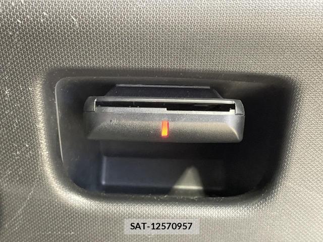 Daihatsu MOVE 2013-07 8283786-4