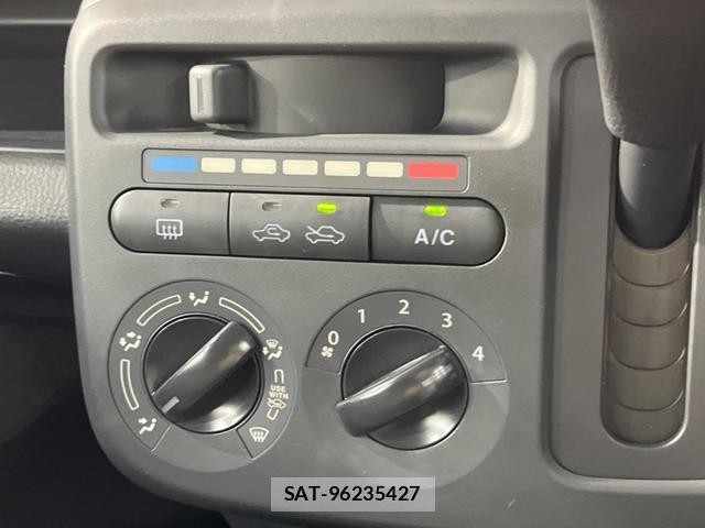 Suzuki MR WAGON 2014-01 8283152-5