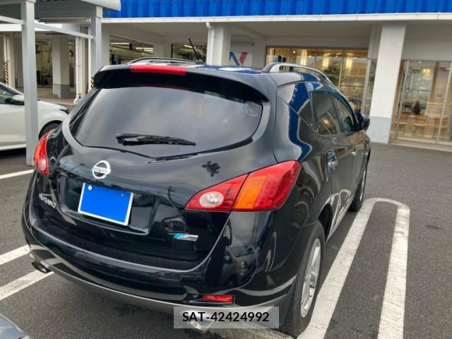 Nissan MURANO 2010-06 8279656-12