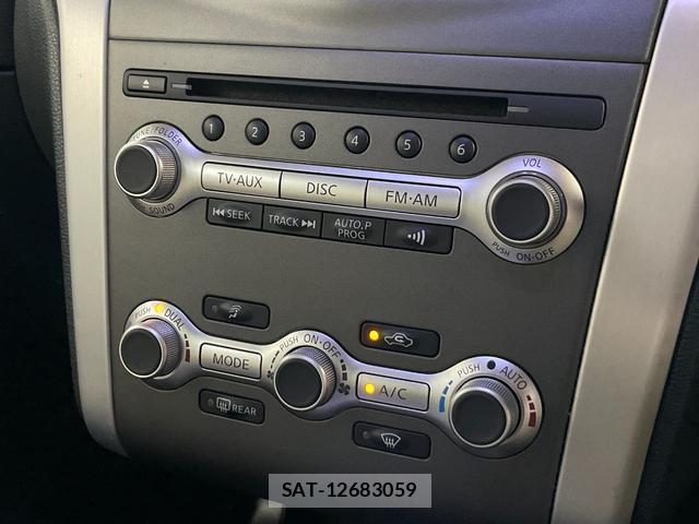 Nissan MURANO 2012-09 8284635-17