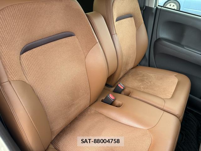 Honda N-ONE 2018-12 8280433-5