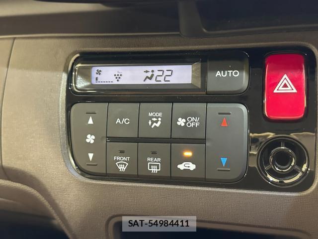 Honda N-ONE 2018-12 8282968-5
