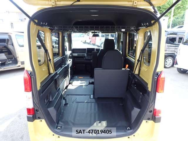 Honda N-VAN 2026-02 8279167-13