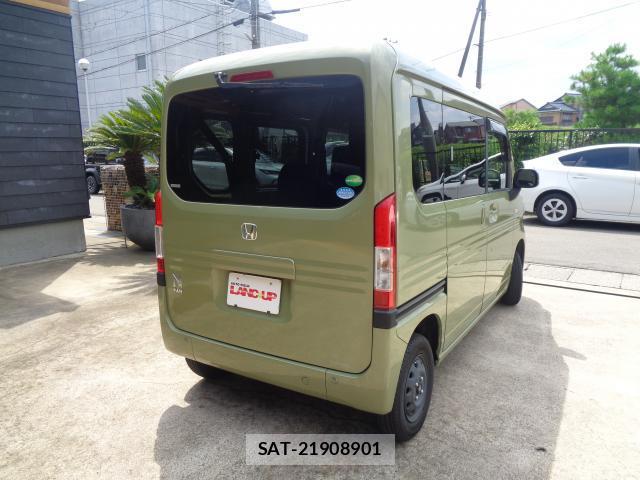 Honda N-VAN 2018-09 8280388-1