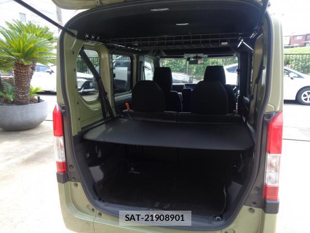 Honda N-VAN 2018-09 8280388-12