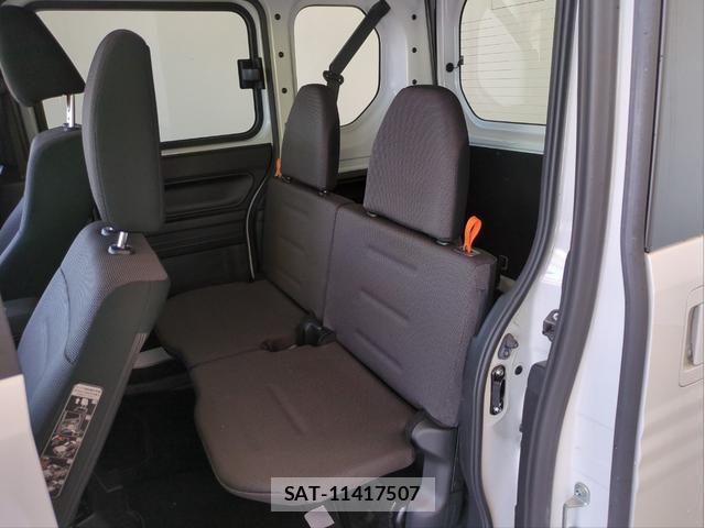 Honda N-VAN 2023-05 8283709-6