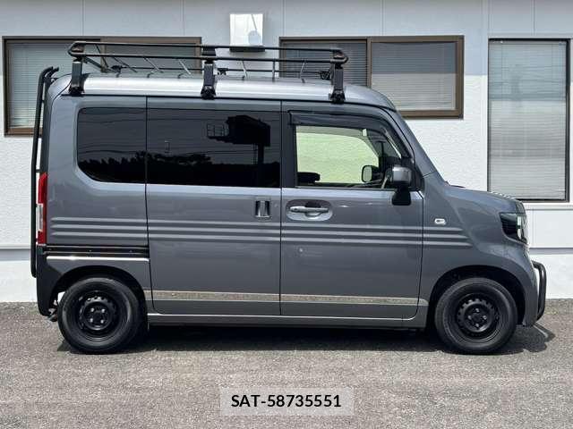 Honda N-VAN 2019-06 8284137-8
