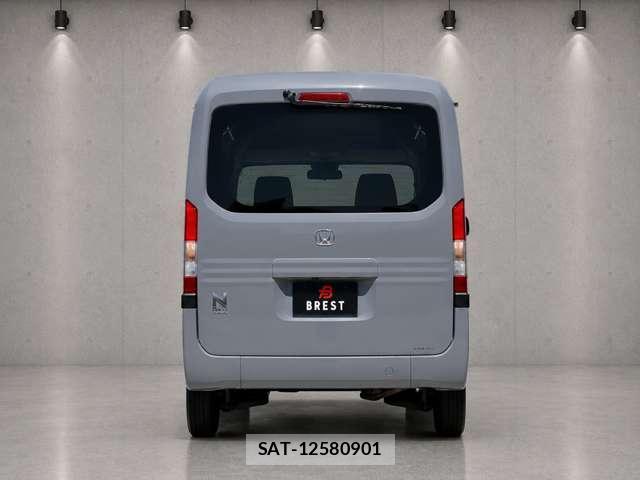 Honda N-VAN 2022-11 8284200-3