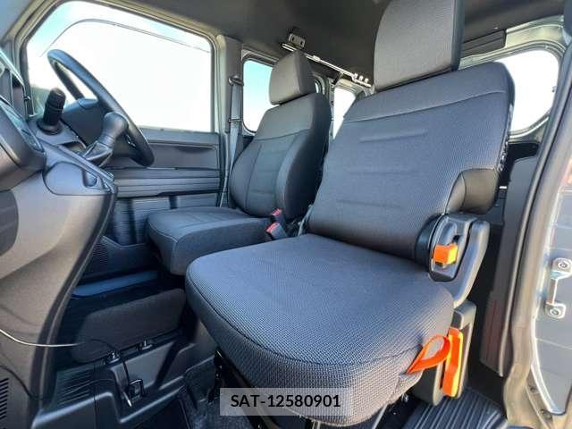 Honda N-VAN 2022-11 8284200-6