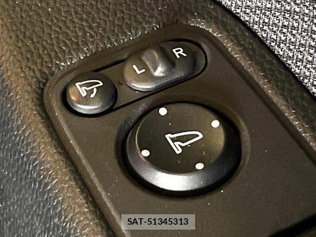 Honda N-VAN 2025-06 8279417-6
