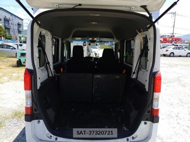 Honda N-VAN 2020-07 8279895-5