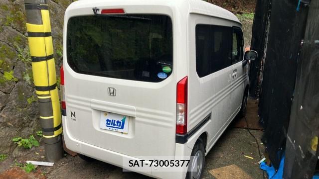 Honda N-VAN 2019-03 8280843-12