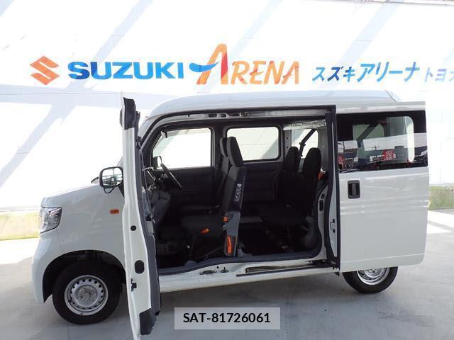 Honda N-VAN 2018-10 8285605-7
