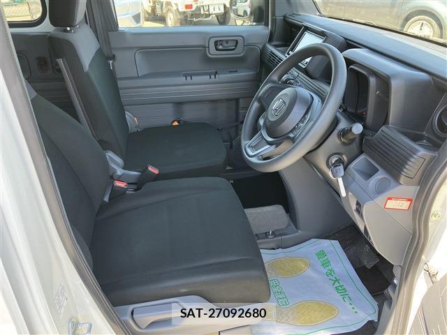 Honda N-VAN 2020-06 8285840-4